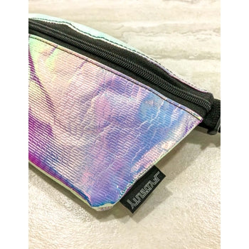 Fanny Pack-Ultra-Slim Low-Profile-Aura Silver